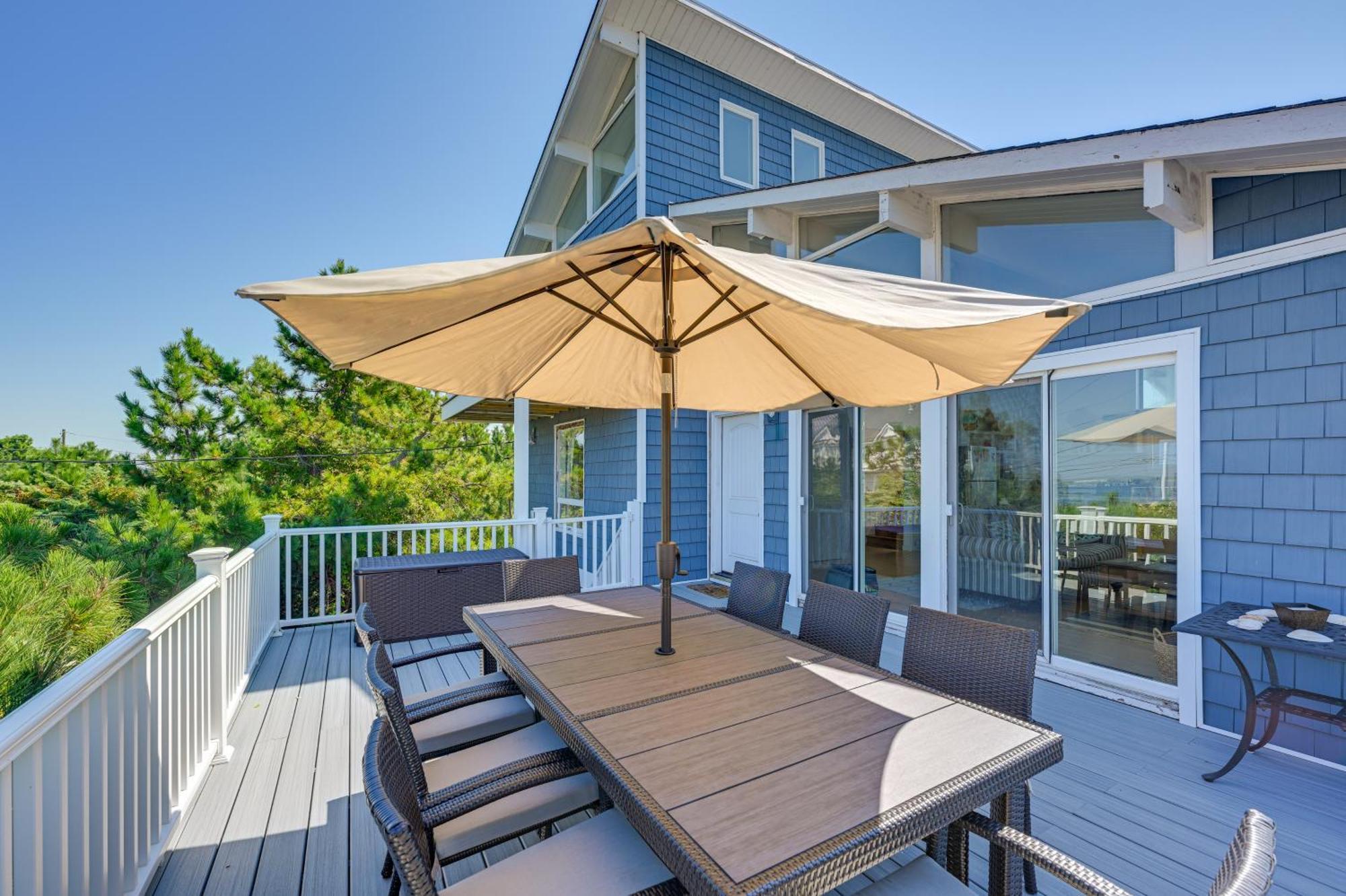 Westhampton Beach Home With Deck And Ocean Views! Екстер'єр фото