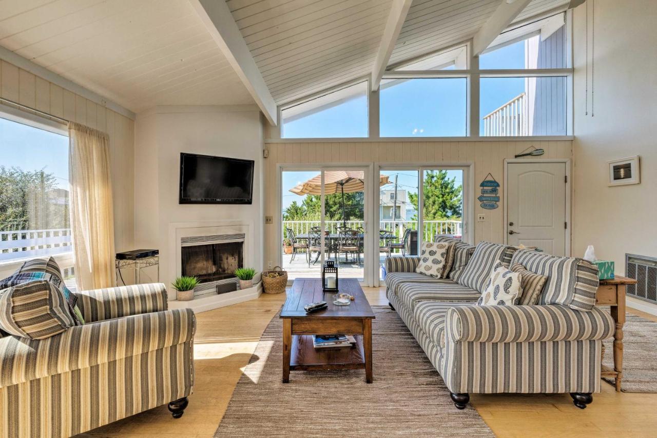 Westhampton Beach Home With Deck And Ocean Views! Екстер'єр фото