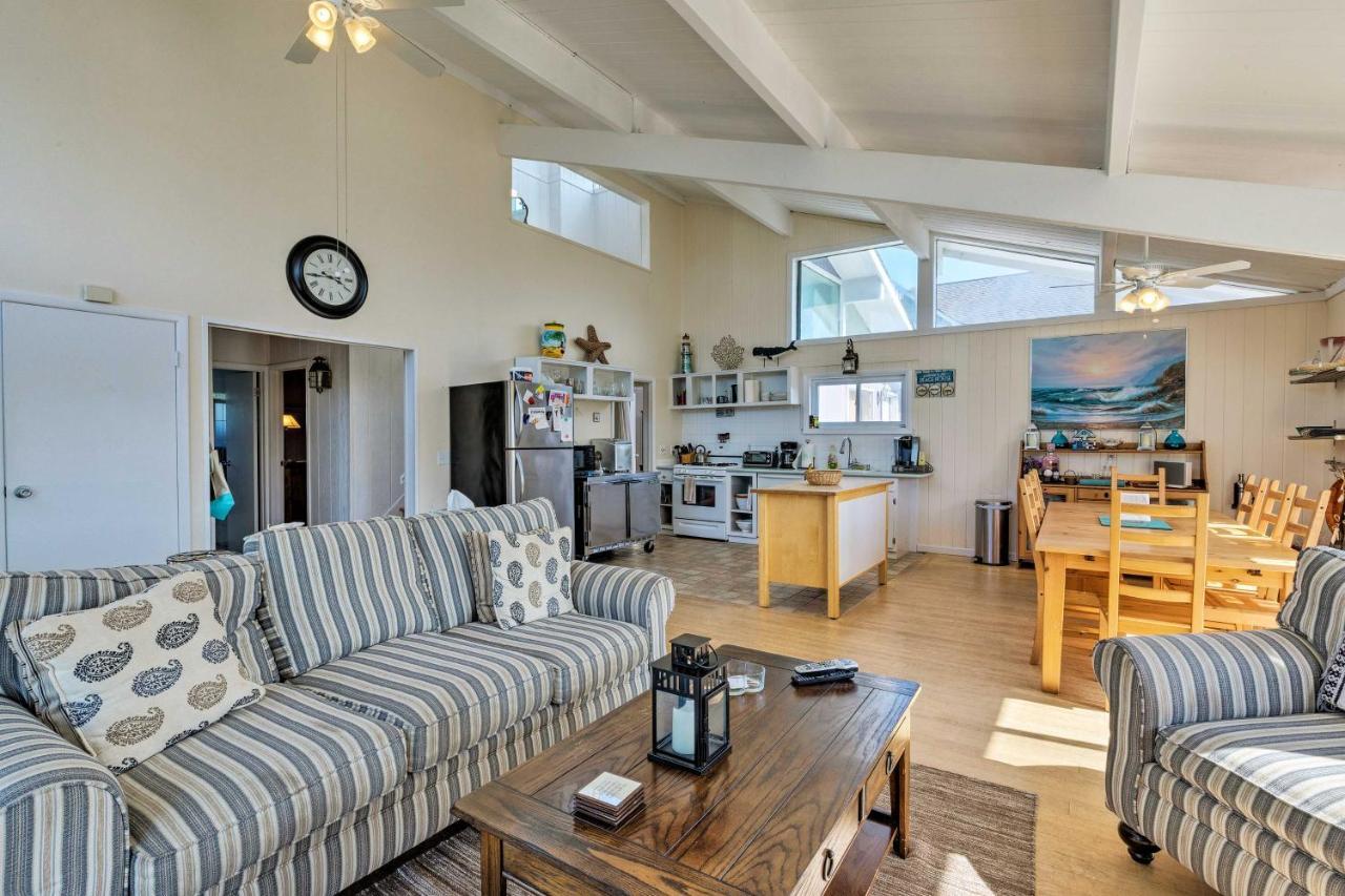 Westhampton Beach Home With Deck And Ocean Views! Екстер'єр фото