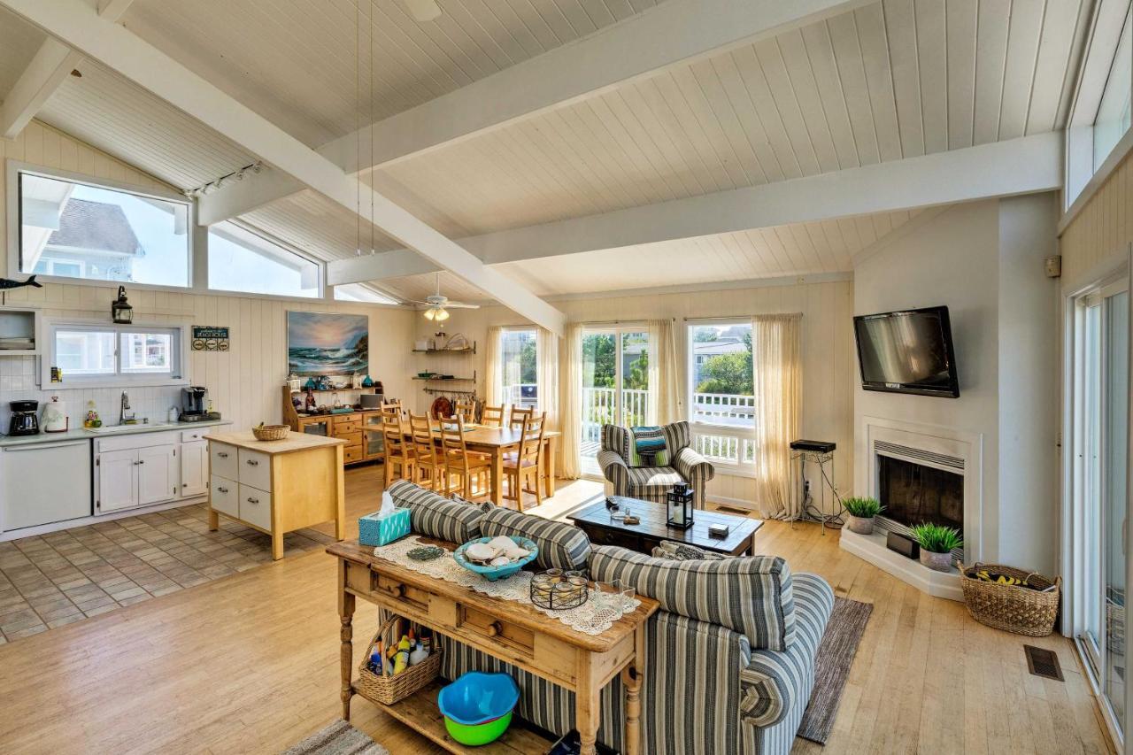 Westhampton Beach Home With Deck And Ocean Views! Екстер'єр фото