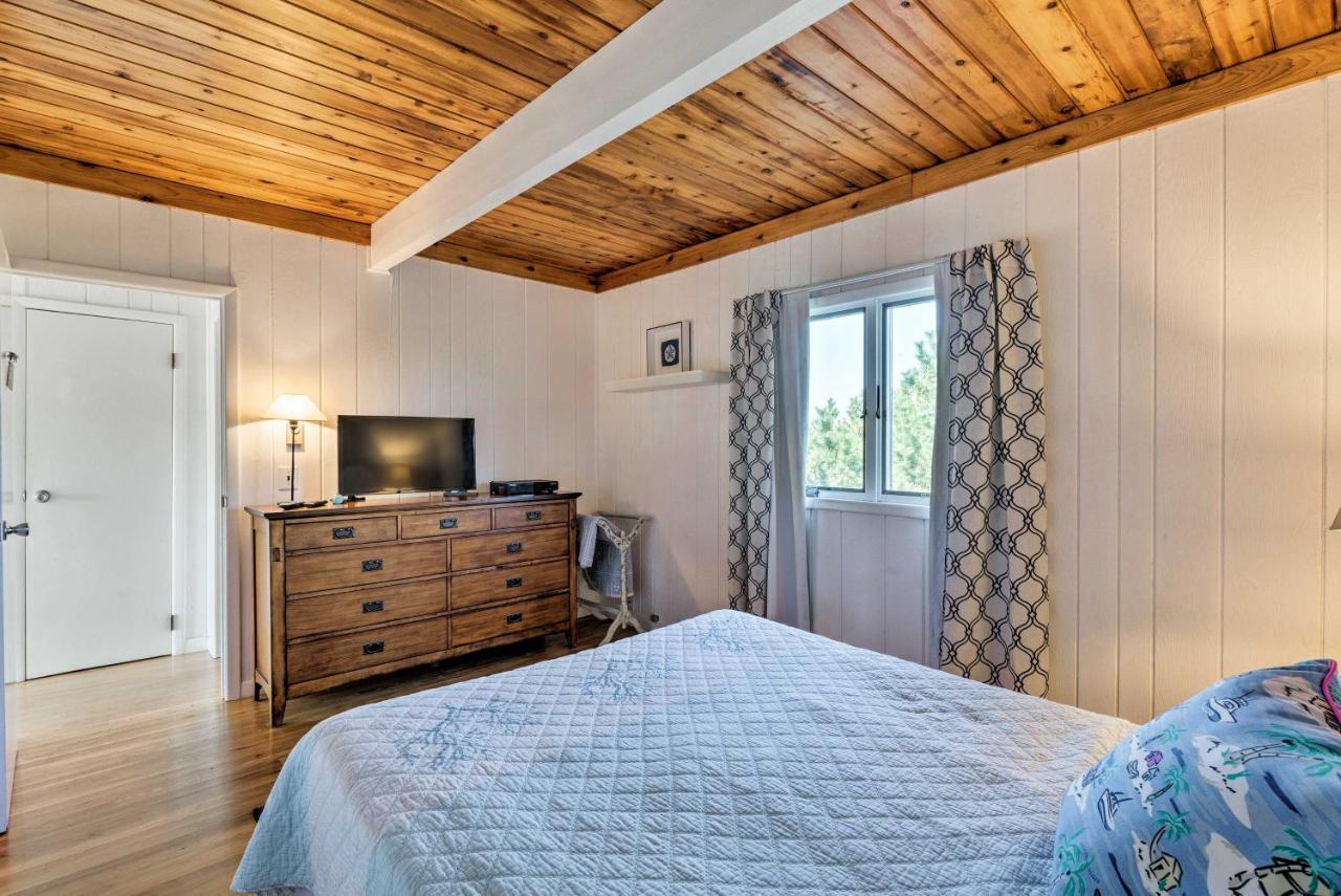 Westhampton Beach Home With Deck And Ocean Views! Екстер'єр фото